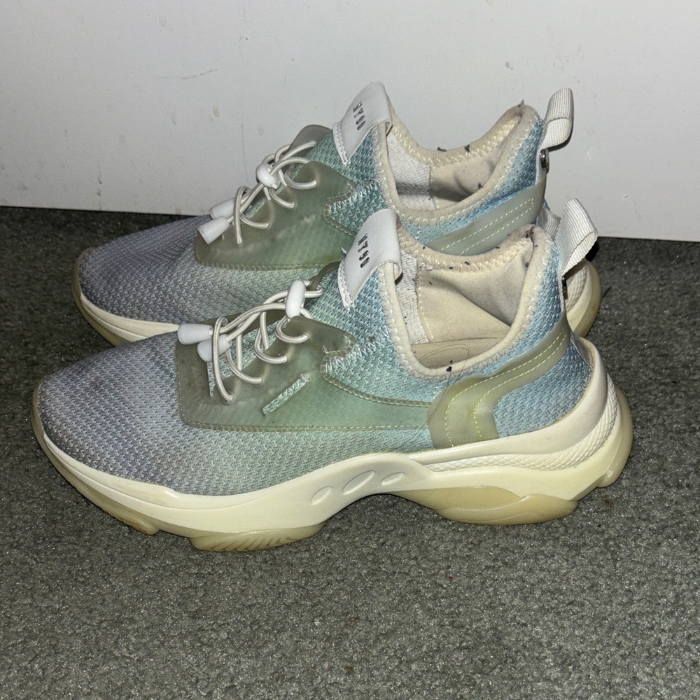 Steve Madden Myles White Blue Green Purple Sneakers SZ 9 NY90